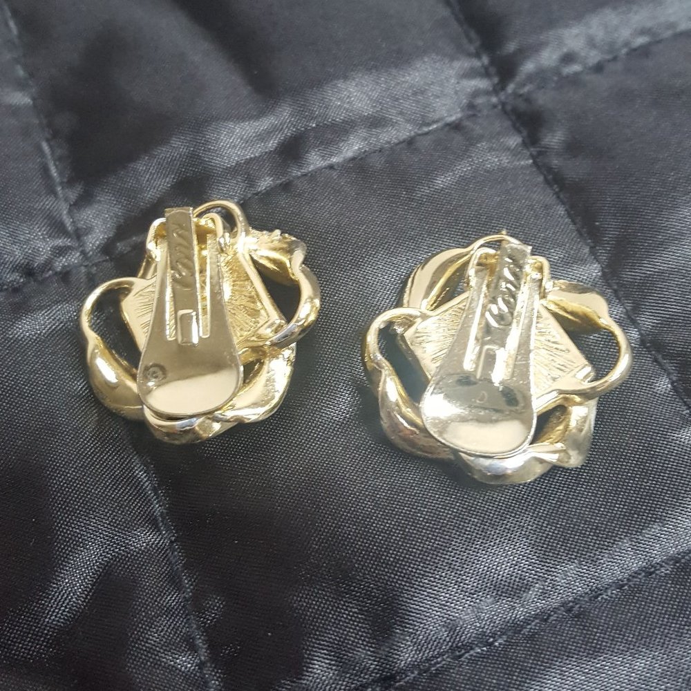 Vintage Green/Yellow Coro Thermoset Clip-On Earrings - Picture 2 of 4